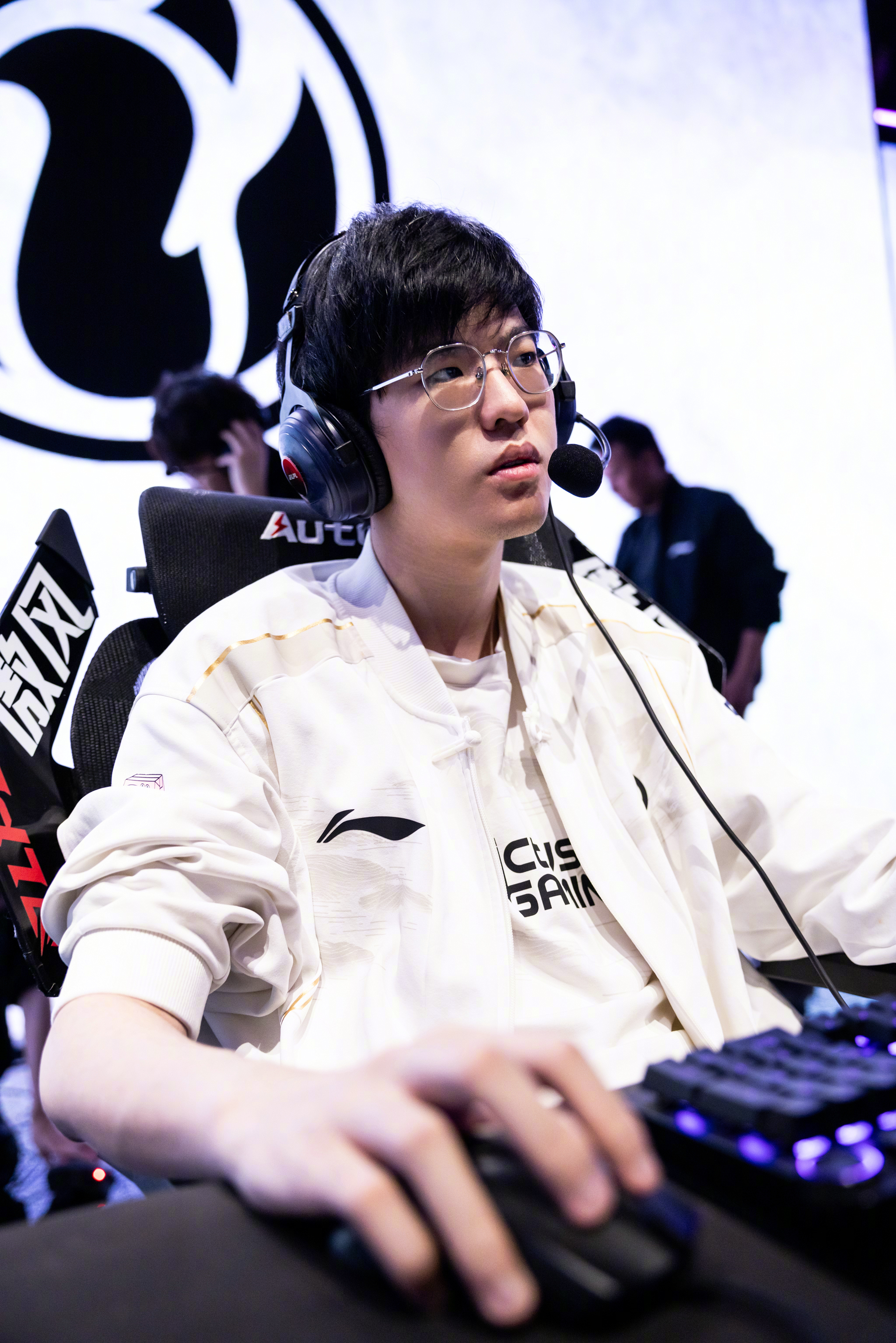 G2绝杀JDG,Viper送出助攻 G2绝杀JDG,Viper送出助攻