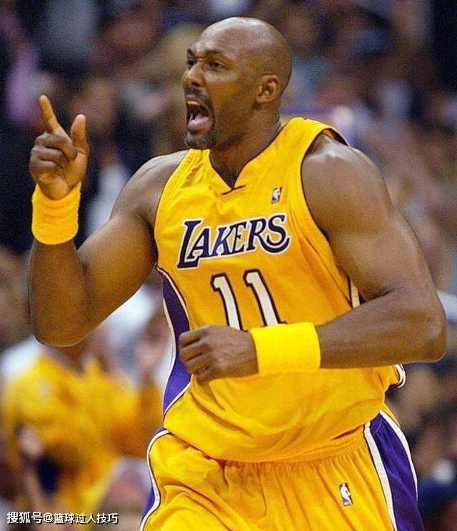 波兰队轻取葡萄牙队，马龙刷新纪录