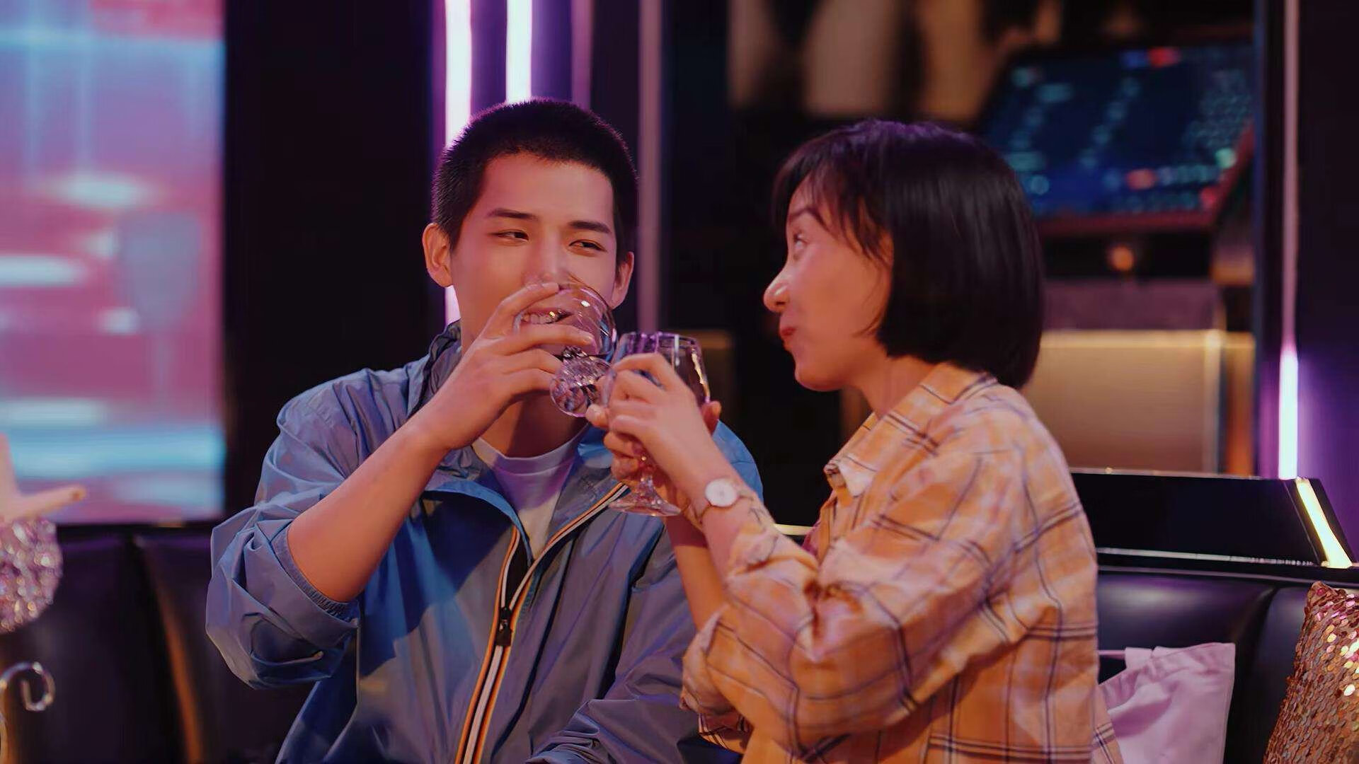 一日双城记，圣西罗的战术博弈与墨西哥城的晋级狂喜