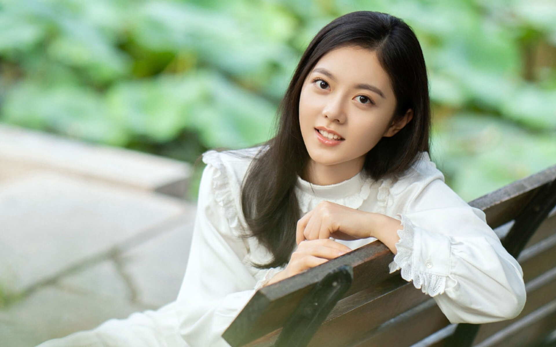 唯一的,克瓦拉茨赫利亚式爆发与绿茵场上的唯一应答