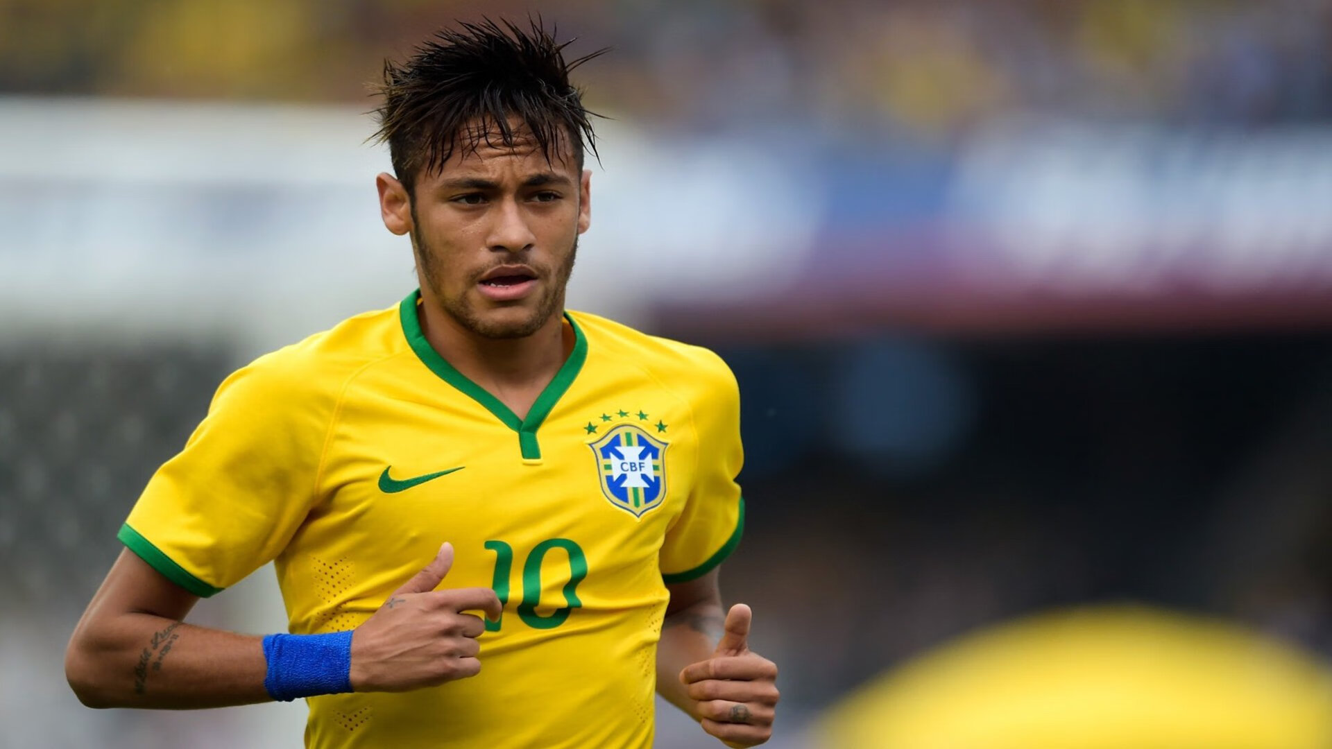 欧冠焦点战，多特蒙德枫叶式坚韧，于北境寒风中淬炼争冠之路